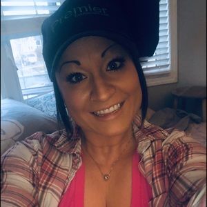 Meet your Posher, Christina